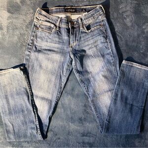 Gently Used Women’s Lucky Brand Handcrafted Jeans Size 0/25